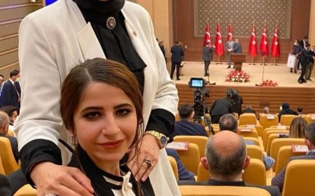 ARKADAŞ MI, DOST MU?