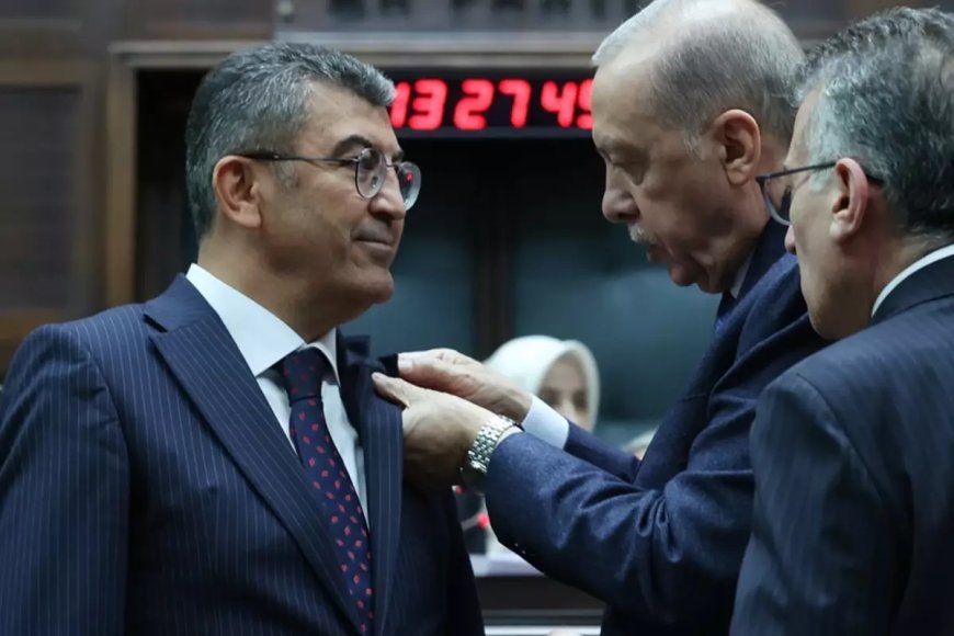 Gelecek Partisi'nden istifa eden Ekici, AK Parti'ye katıldı