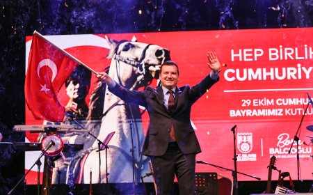 Silivri Tarihinin En Kalabalık Ve En Coşkulu Cumhuriyet Korteji!